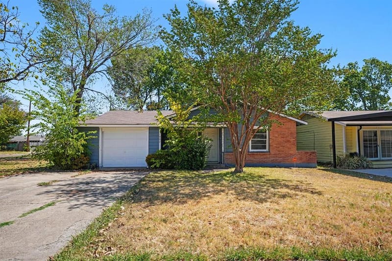 1002 Pampa Drive, Mesquite TX 75149