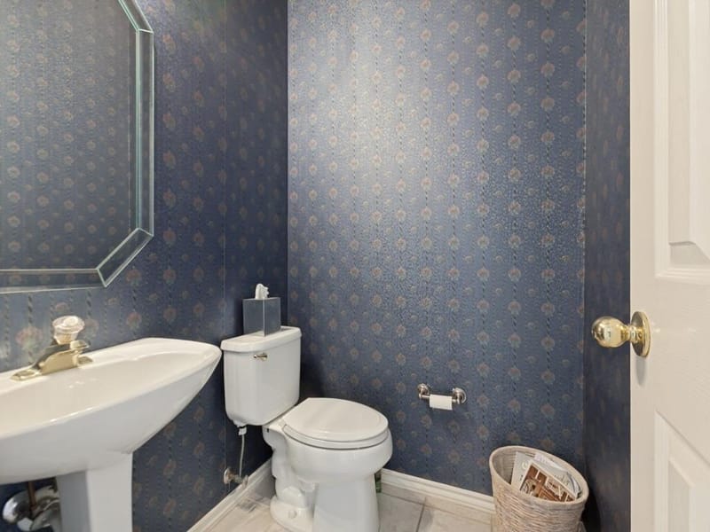 18407 Tettenhall Drive, Dallas TX 75252 - Photo 26