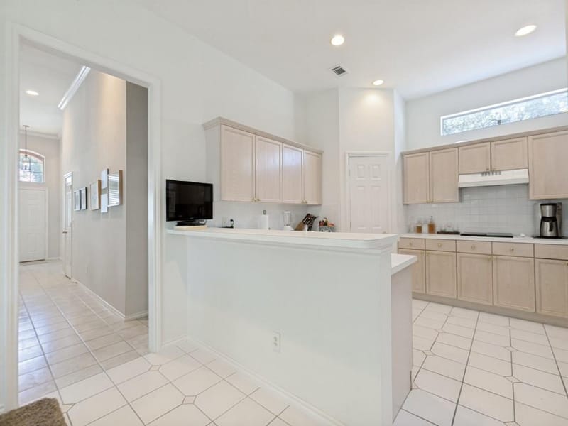 18407 Tettenhall Drive, Dallas TX 75252 - Photo 9