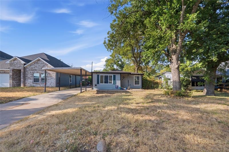 5828 Humbert Avenue, Fort Worth TX 76107