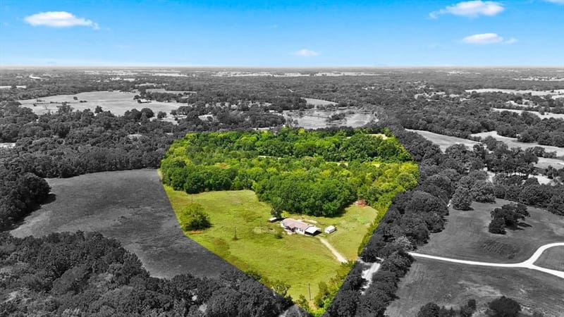 5180 Vz County Road 3415, Wills Point TX 75169