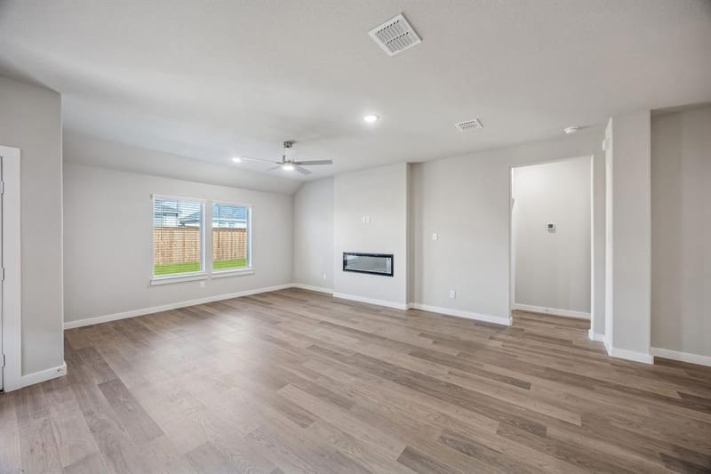 10609 Blakely Creek Road, Fort Worth TX 76126 - Photo 13