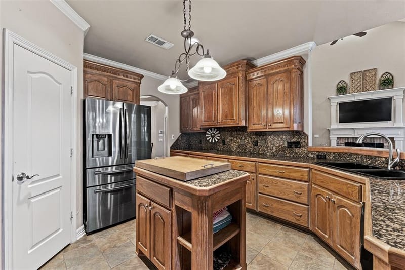 2285 Austin Hines Drive, China Spring TX 76633 - Photo 6