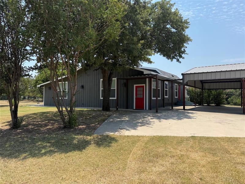 293 County Road 4773, Boyd TX 76023 - Photo 3