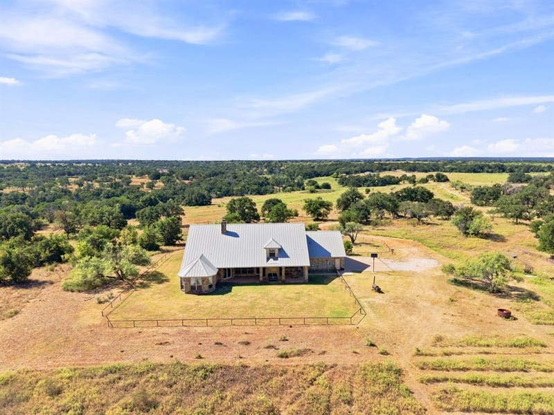 4350 Village Bend Road, Mineral Wells TX 76067 - Photo 36