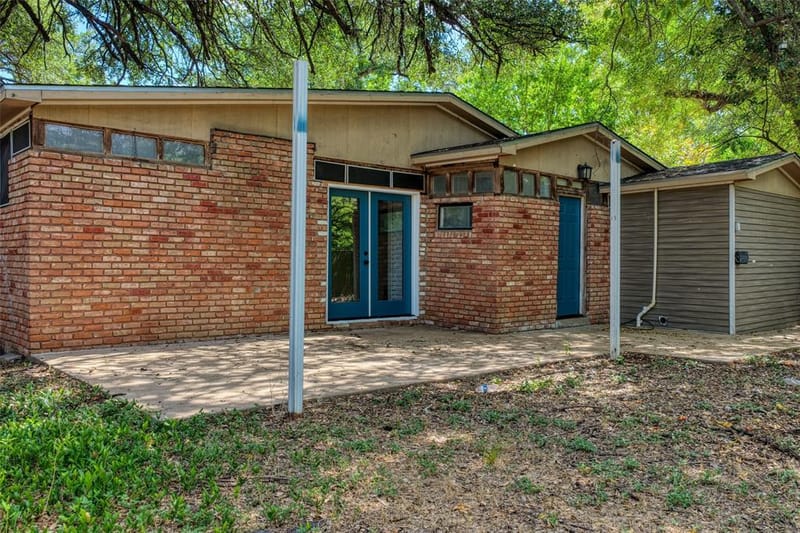 3420 Brook Circle, Waco TX 76710 - Photo 7