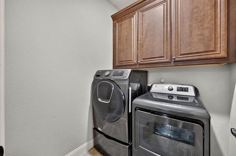 316 Jernigan Drive, Euless TX 76040 - Photo 6