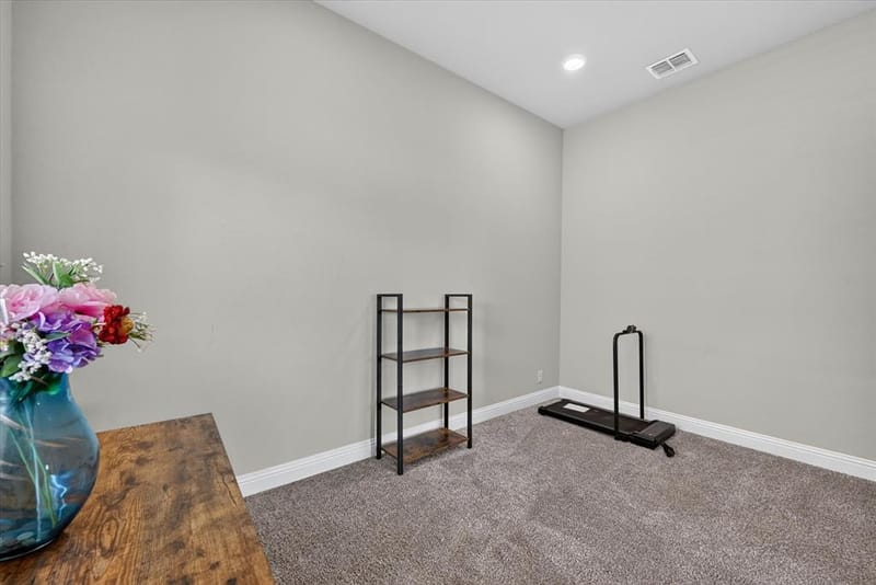 316 Jernigan Drive, Euless TX 76040 - Photo 22