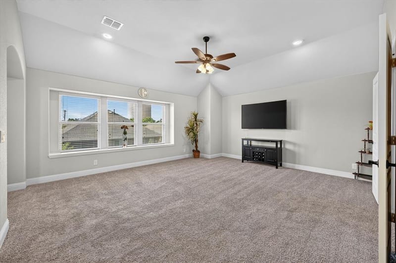 316 Jernigan Drive, Euless TX 76040 - Photo 18