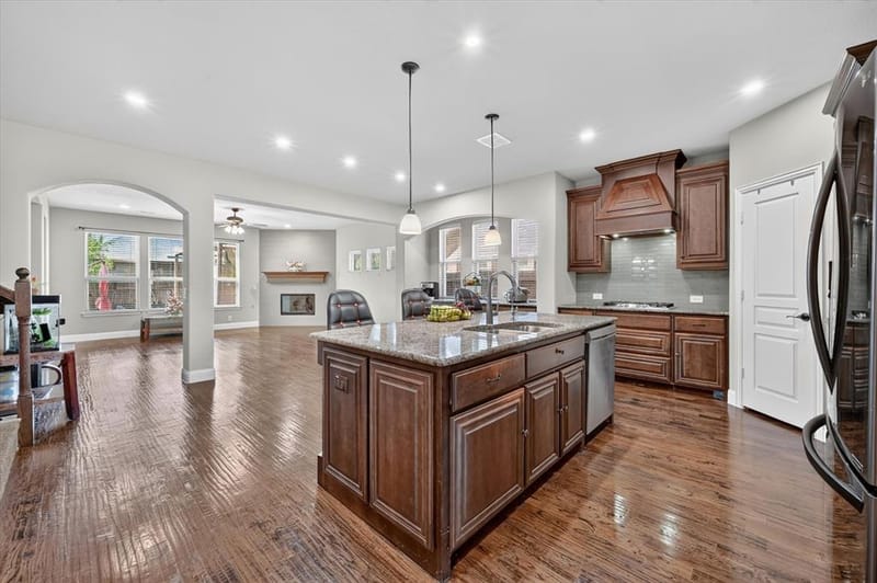 316 Jernigan Drive, Euless TX 76040 - Photo 8