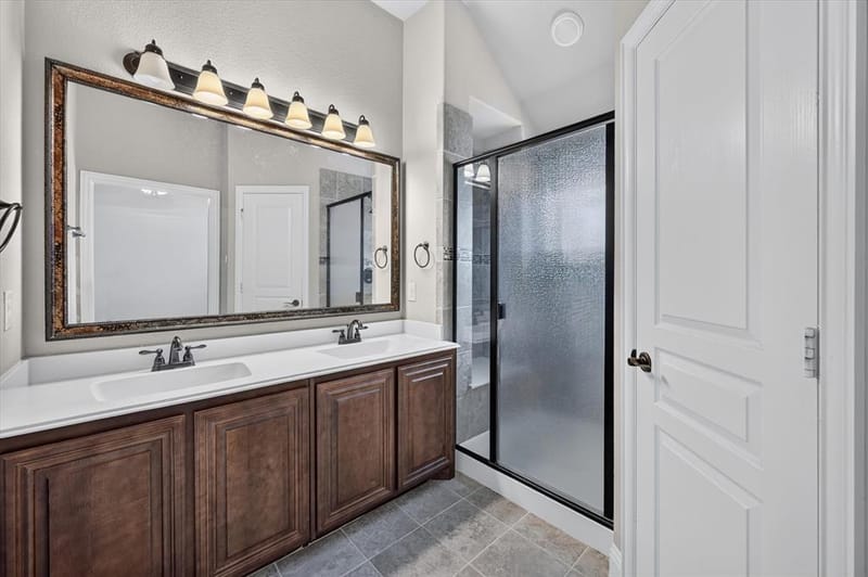 316 Jernigan Drive, Euless TX 76040 - Photo 25