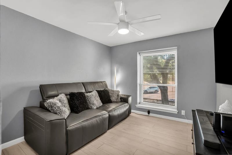 13340 Kit Lane # B09, Dallas TX 75240 - Photo 23