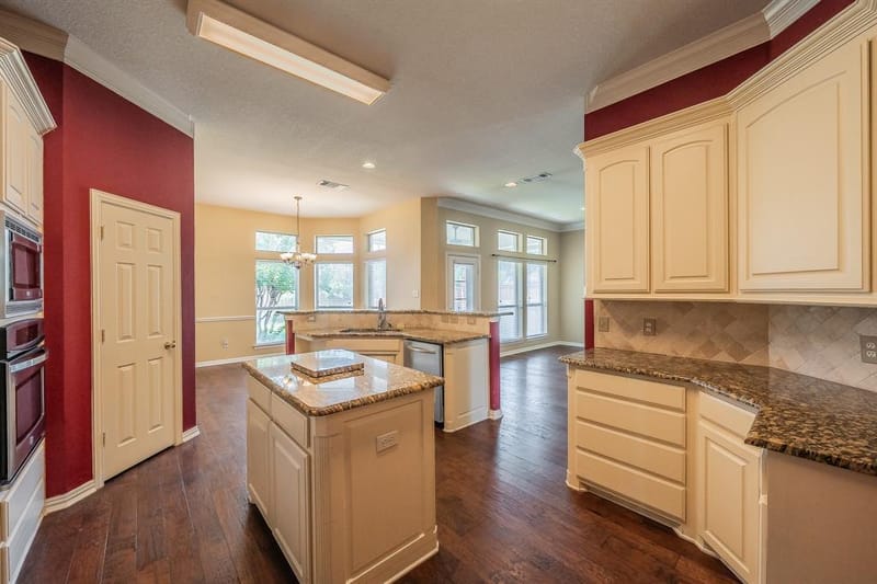 8152 Vine Wood Drive, North Richland Hills TX 76182 - Photo 16