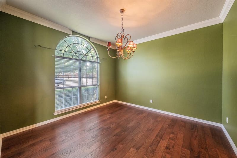8152 Vine Wood Drive, North Richland Hills TX 76182 - Photo 7