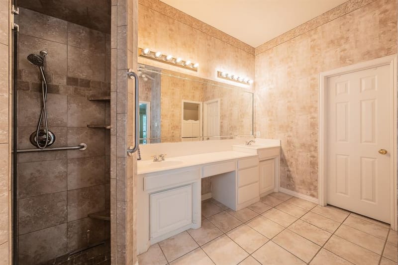 8152 Vine Wood Drive, North Richland Hills TX 76182 - Photo 24