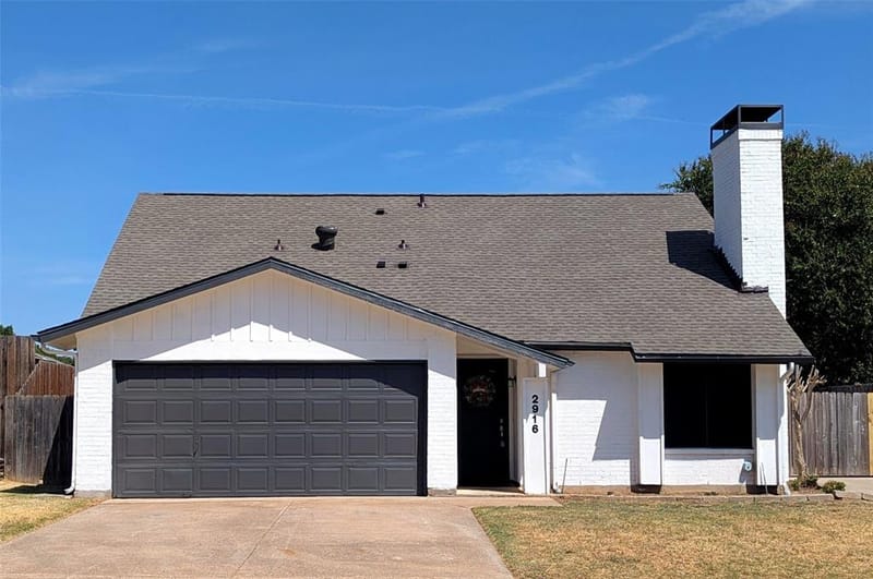 2916 Woodbridge Drive, Bedford TX 76021