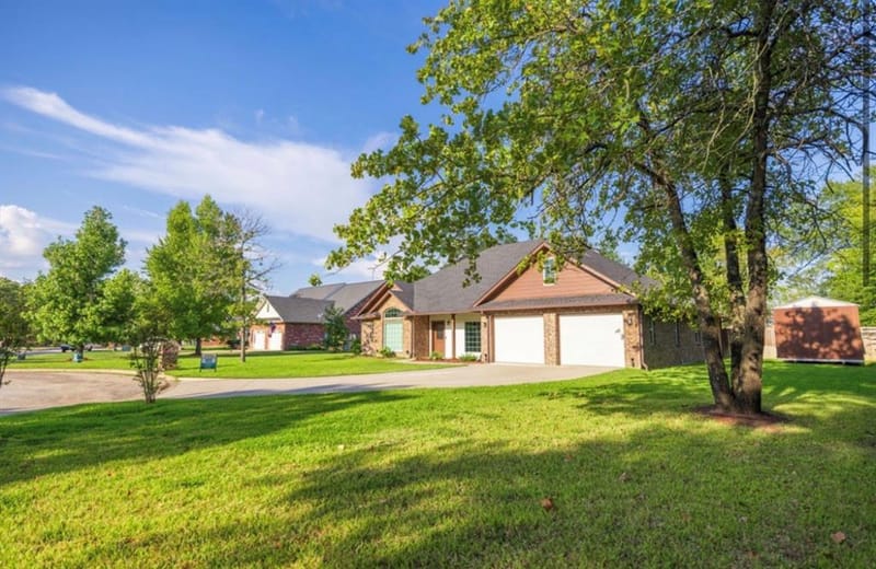 704 Kimberly Lane, Canton TX 75103 - Photo 2