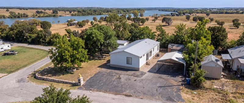 2453 S Valley Ridge Drive, Granbury TX 76048
