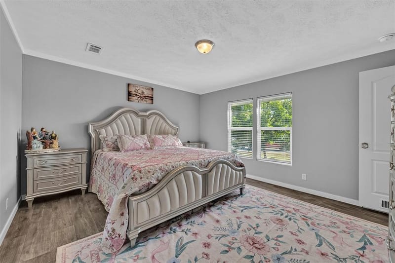 2453 S Valley Ridge Drive, Granbury TX 76048 - Photo 18