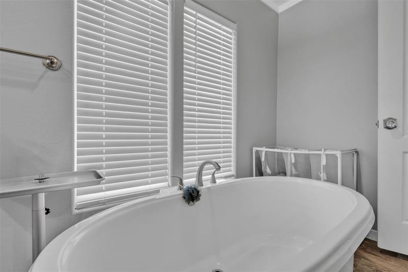 2453 S Valley Ridge Drive, Granbury TX 76048 - Photo 21