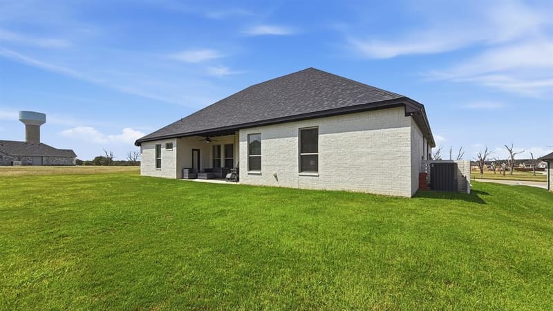 3709 Tremont Lane, Granbury TX 76049 - Photo 34