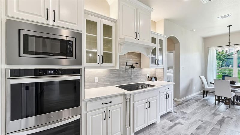 3709 Tremont Lane, Granbury TX 76049 - Photo 11