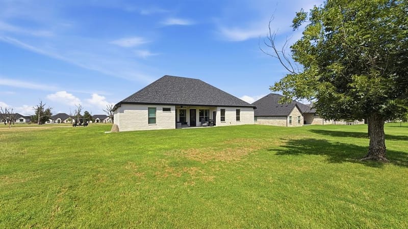 3709 Tremont Lane, Granbury TX 76049 - Photo 31