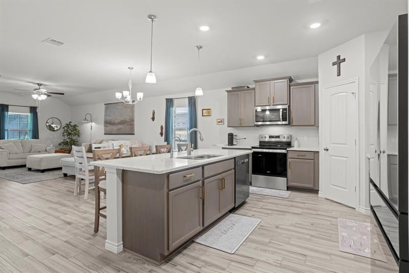 5724 St Charles Drive, Belton TX 76513 - Photo 8