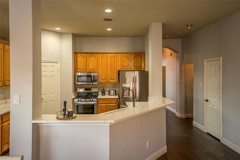 1532 Mill Creek Drive, DeSoto TX 75115 - Photo 6