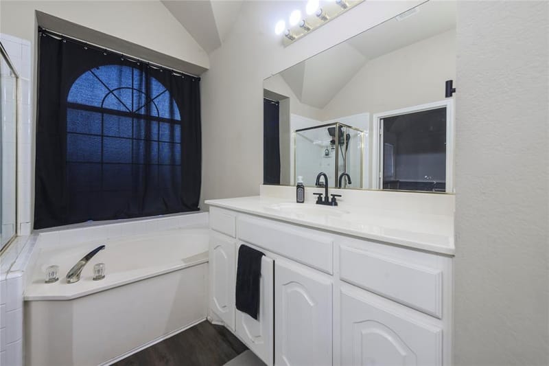 1532 Mill Creek Drive, DeSoto TX 75115 - Photo 13
