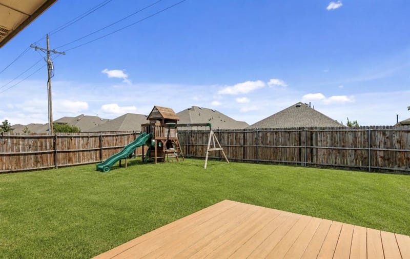 1050 Churchill Drive, Princeton TX 75407 - Photo 18