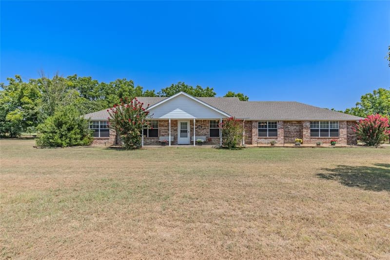 4886 White Rock, Lone Oak TX 75453
