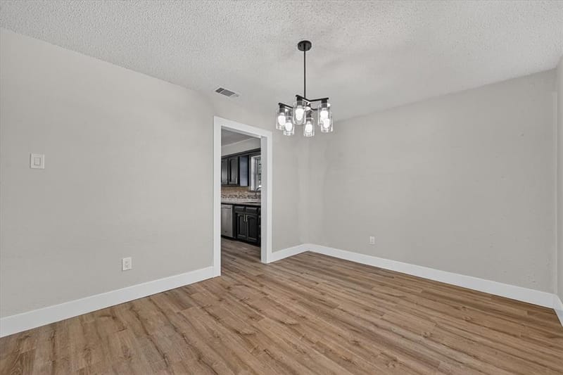 1450 Juniper Lane, Lewisville TX 75077 - Photo 6