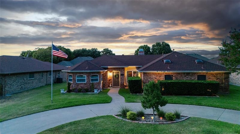 703 Willow Brook Drive, Allen TX 75002 - Photo 35