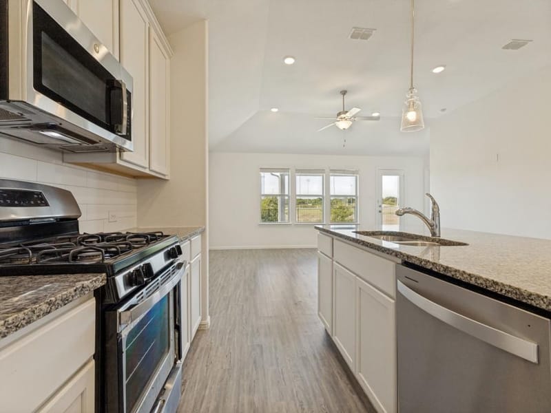 620 Bronze Forest Drive, Fort Worth TX 76131 - Photo 10