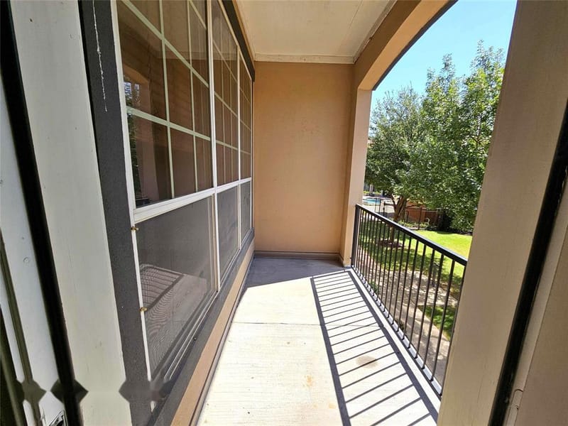 627 Senda # 58, Irving TX 75039 - Photo 10