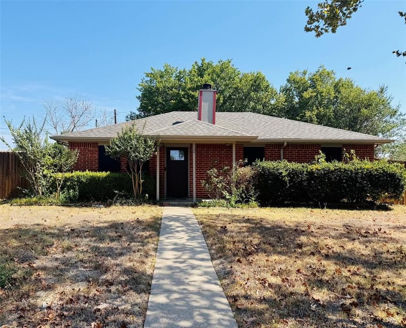 112 Lawndale Drive, Waxahachie TX 75165
