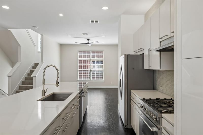 15745 Seabolt Place # 51, Addison TX 75001 - Photo 5
