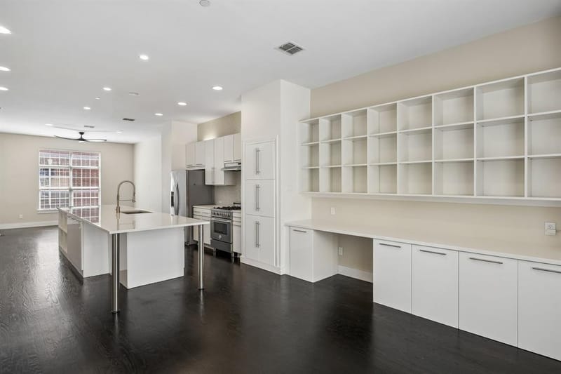 15745 Seabolt Place # 51, Addison TX 75001 - Photo 10
