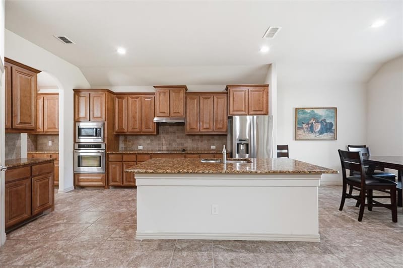 2333 Los Olivos Lane, Fort Worth TX 76131 - Photo 11