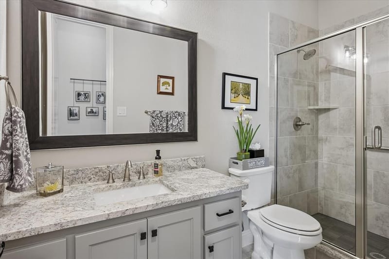 1737 Clem Castle Drive, Carrollton TX 75010 - Photo 30