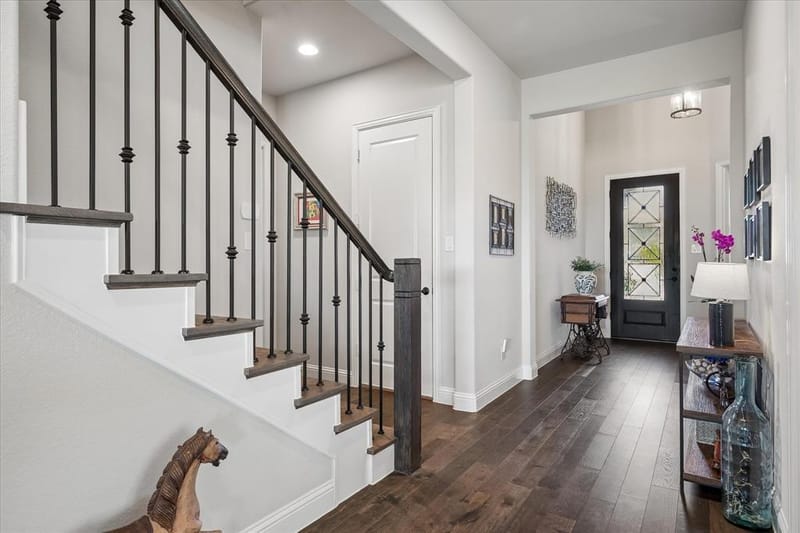 1737 Clem Castle Drive, Carrollton TX 75010 - Photo 10