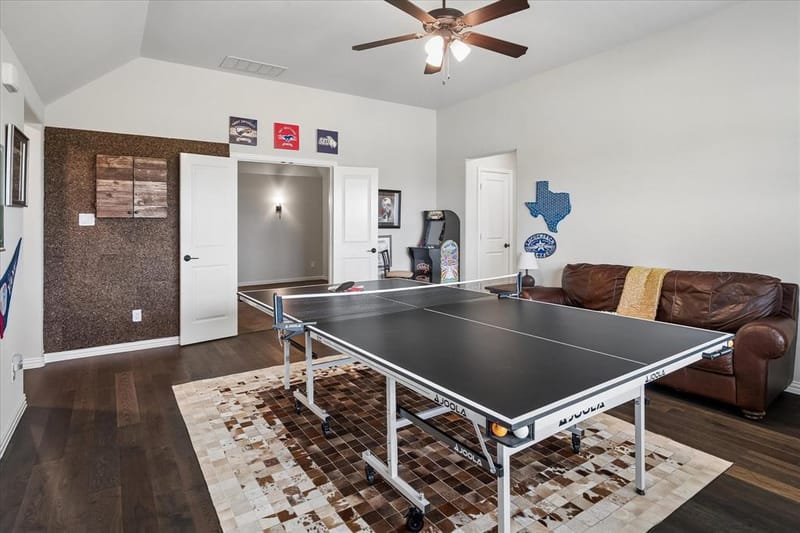 1737 Clem Castle Drive, Carrollton TX 75010 - Photo 33
