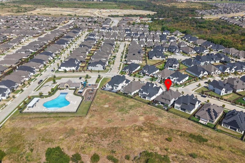 1737 Clem Castle Drive, Carrollton TX 75010 - Photo 40