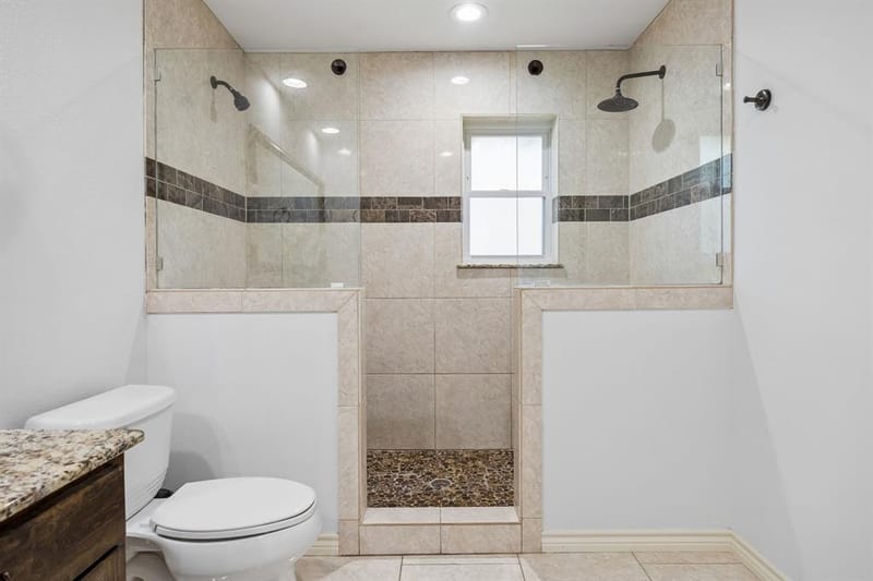 9435 Hunters Creek Drive, Dallas TX 75243 - Photo 23