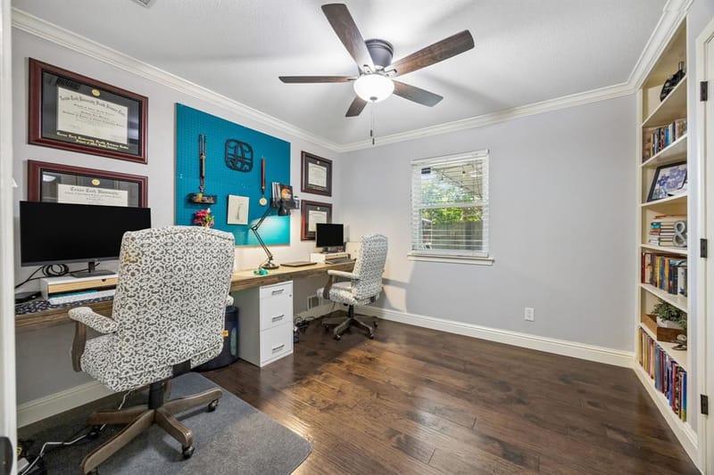 9435 Hunters Creek Drive, Dallas TX 75243 - Photo 29