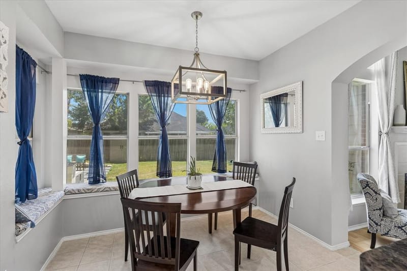 5948 Hillview Drive, Watauga TX 76148 - Photo 10