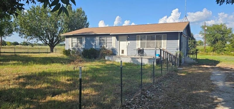 4593 State Highway 110, Grand Saline TX 75140 - Photo 2