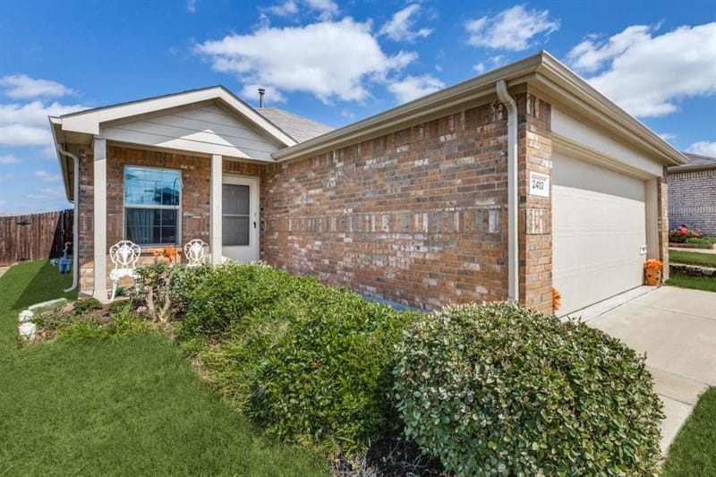2413 Russell Street, Crandall TX 75114