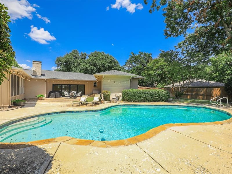 13436 Forestway Drive, Dallas TX 75240 - Photo 31